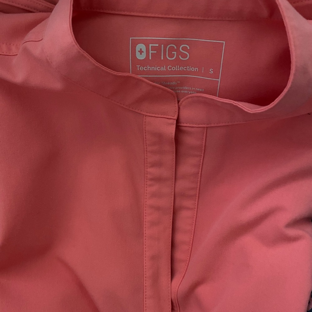 Figs neon pink rafaela